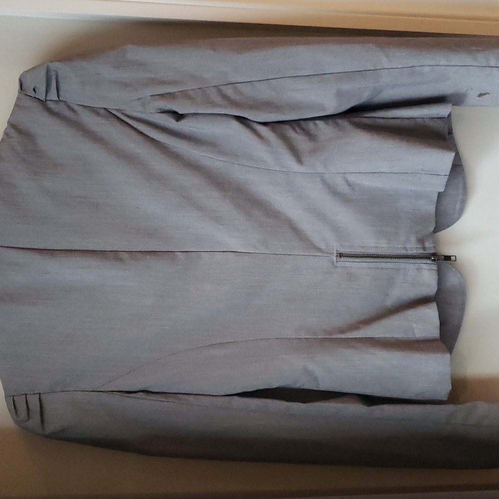 Gray blazer - Picture 4 of 4